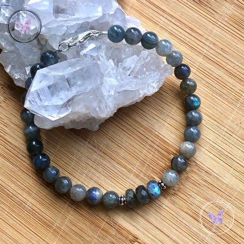 Labradorite Bead Bracelet With Facet Feature